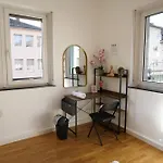 3-zimmer-wohnung / 10min Vom Ice 펜션 지그부르크
