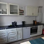 3-zimmer-wohnung / 10min Vom Ice *