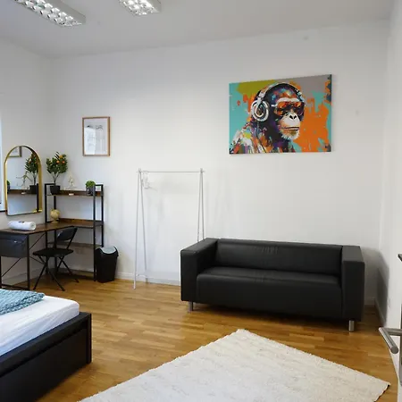 3-zimmer-wohnung / 10min Vom Ice * Siegburg