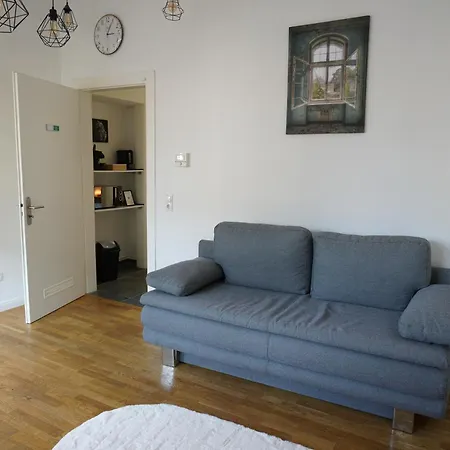 3-zimmer-wohnung / 10min Vom Ice *