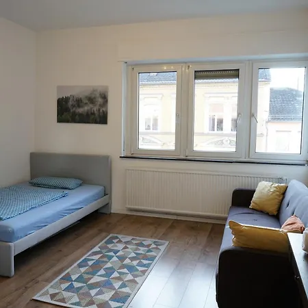 3-zimmer-wohnung / 10min Vom Ice * Siegburg