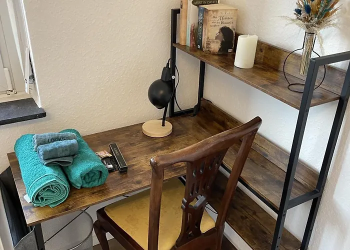 3-zimmer-wohnung / 10min Vom Ice * Зигбург