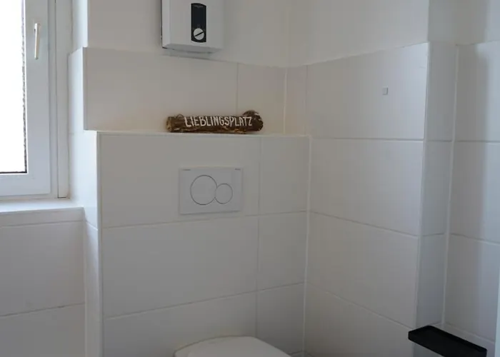 3-zimmer-wohnung / 10min Vom Ice *