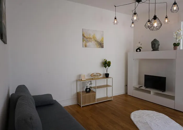 Holiday home 3-zimmer-wohnung / 10min Vom Ice