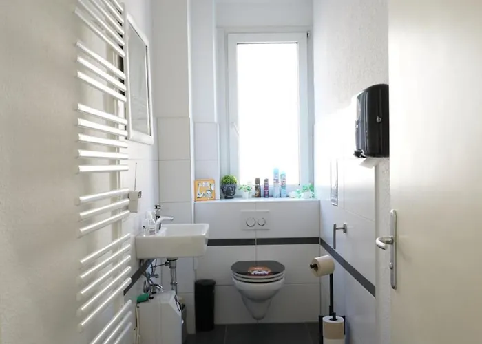 3-zimmer-wohnung / 10min Vom Ice * Siegburg