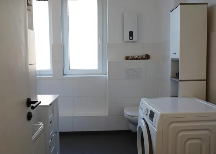 Holiday home 3-zimmer-wohnung / 10min Vom Ice