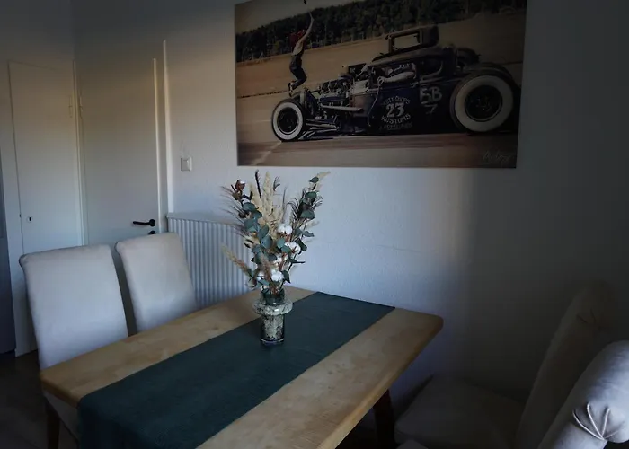 3-zimmer-wohnung / 10min Vom Ice Holiday home *