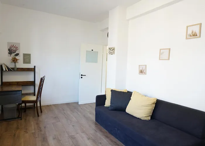 3-zimmer-wohnung / 10min Vom Ice *